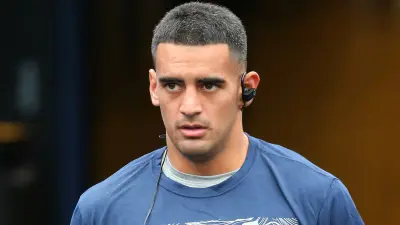 Marcus Mariota in a T-shirt
