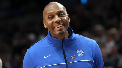 Penny Hardaway smiling