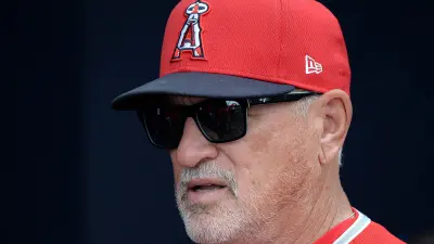Joe Maddon in sunglasses
