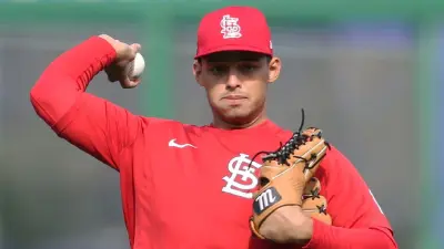 Jordan Hicks throwing