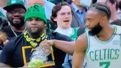 Glen Davis sitting courtside
