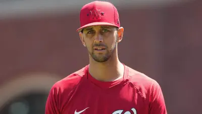 Steve Cishek before a game