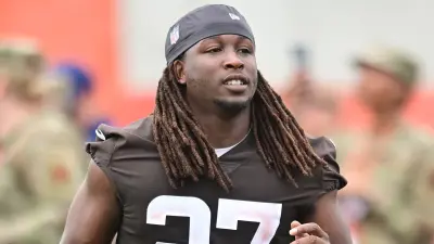 Kareem Hunt in his Browns uniform