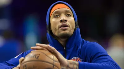 Michael Beasley taking a shot
