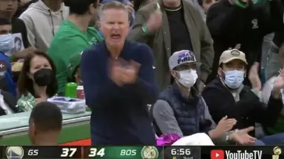 Steve Kerr clapping