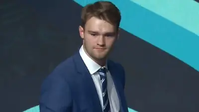 Shane Wright gives a stare