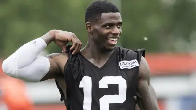 Josh Gordon on the practice field