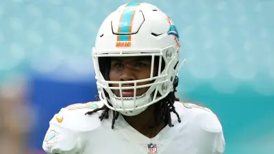 Jaylen Waddle in a helmet