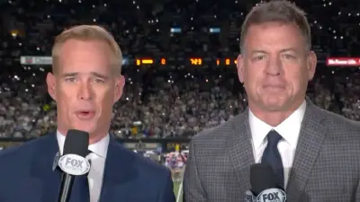 Joe Buck next to Troy Aikman