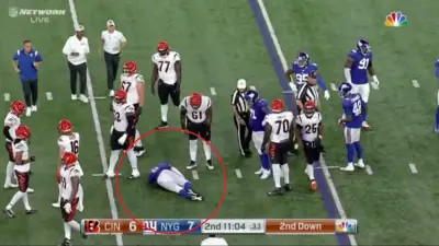 Kayvon Thibodeaux knee injury