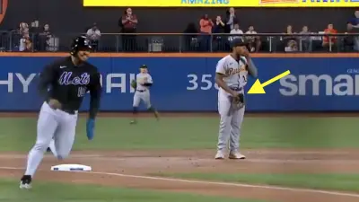 Ke'Bryan Hayes gets caught eating sunflower seeds