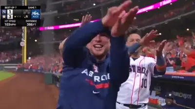 Astros players clap hands
