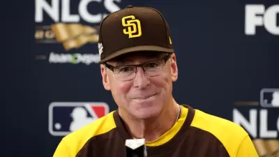 Bob Melvin grinning