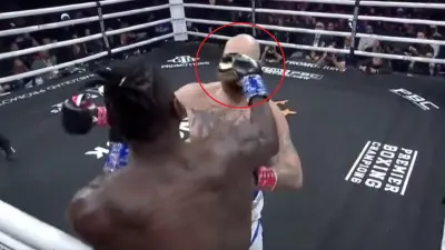Deontay Wilder throws a punch