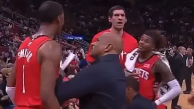Jalen Green and Jabari Smith Jr. arguing