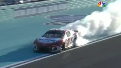 Kyle Larson does a burnout