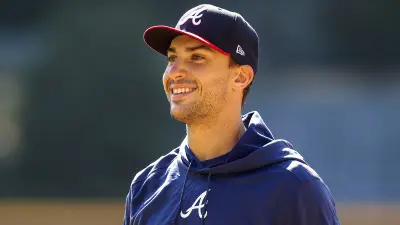 Matt Olson in Braves gear