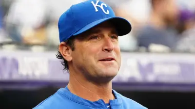 Mike Matheny looking on
