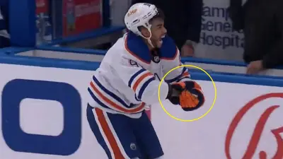 Evander Kane holding his wrist