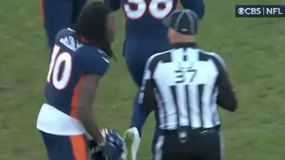 Jerry Jeudy screams at an official