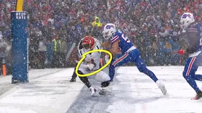 Ja'Marr Chase has a touchdown catch overturned