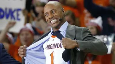 Jay Williams wearing a Virginia jersey