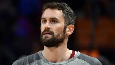 Kevin Love in warmups