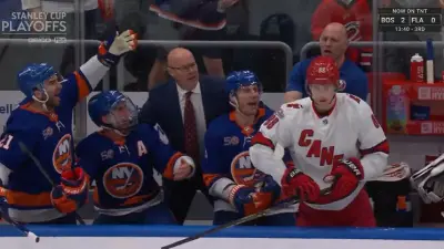 Islanders players complain