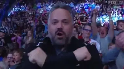 Matt Rhule does an X