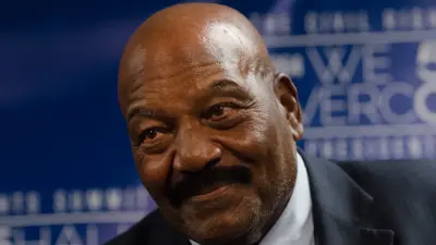 Jim Brown looks ahead