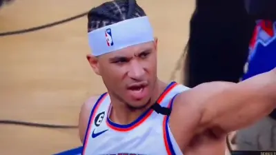 Josh Hart gesturing