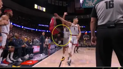 Jimmy Butler kicks Aaron Gordon