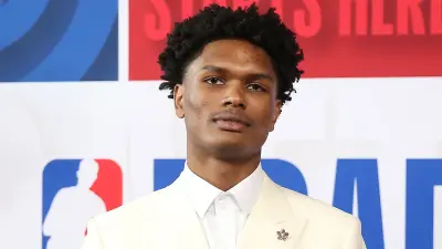 Amen Thompson in a suit
