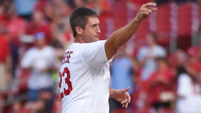 David Freese throwing a baseball