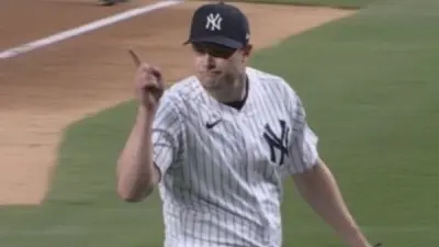 Gerrit Cole wags his finger