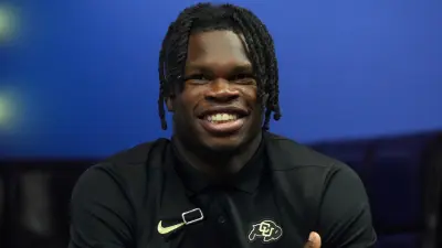 Travis Hunter smiling