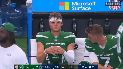 Zach Wilson on the bench