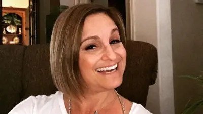 Mary Lou Retton smiling