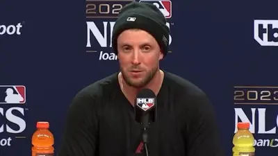 Merrill Kelly with the media
