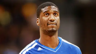 Roy Hibbert in warmups