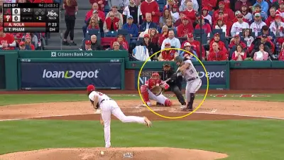 Tommy Pham swings