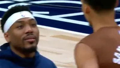 Jalen Pickett meets Victor Wembanyama