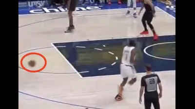 James harden misses a bounce pass from Clippers teammate Paul George