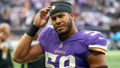 Jordan Hicks adjusts his headband