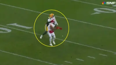 Carrington Valentine jumps on MVS back