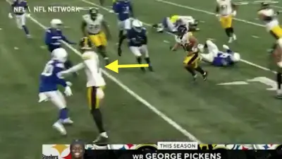 George Pickens makes a poor blocking attempt