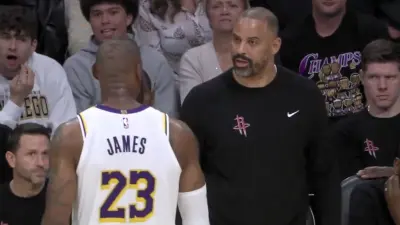 Ime Udoka and LeBron James stare each other down during Lakers-Rockets game