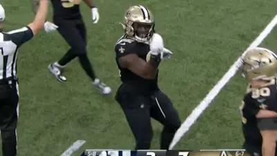 Tanoh Kpassagnon mocks Tommy DeVito