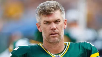 Mason Crosby in pads