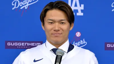 Yoshinobu Yamamoto with the Dodgers